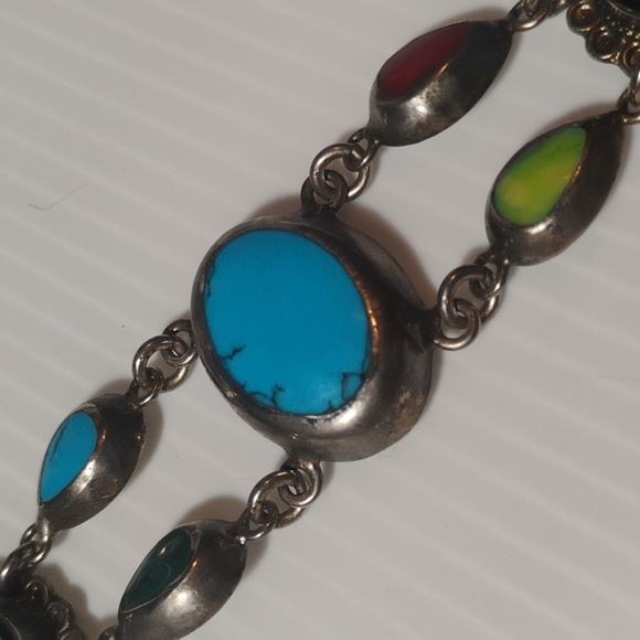 Vintage Mexico Turquoise And Inlaid Stone Silver Bracelet RARE - Picture 4 of 10